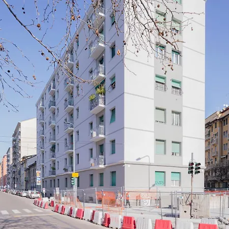 Stylish And Cozy Close To Naviglio Milano